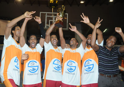 Play-Offs 2011 : Finales - manches 3