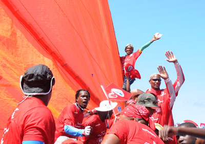 Tr Mque : Joseph Cottrell/Optika, Rouge de plaisir !