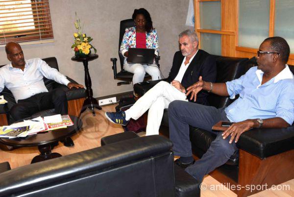 visite-de-Philippe-Bana-au-president-du-CR-Serge-Letchimy-avec-Daniel-Nisas