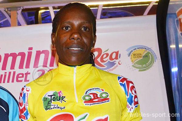 tr-gpe-fem-2016-aurela-remporte-le-prologue