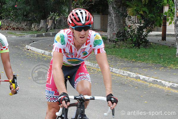 tr-mg-2016-et2-lemperriere-sempare-du-jaune