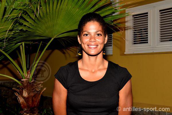 coralie balmy arrête sa carrière